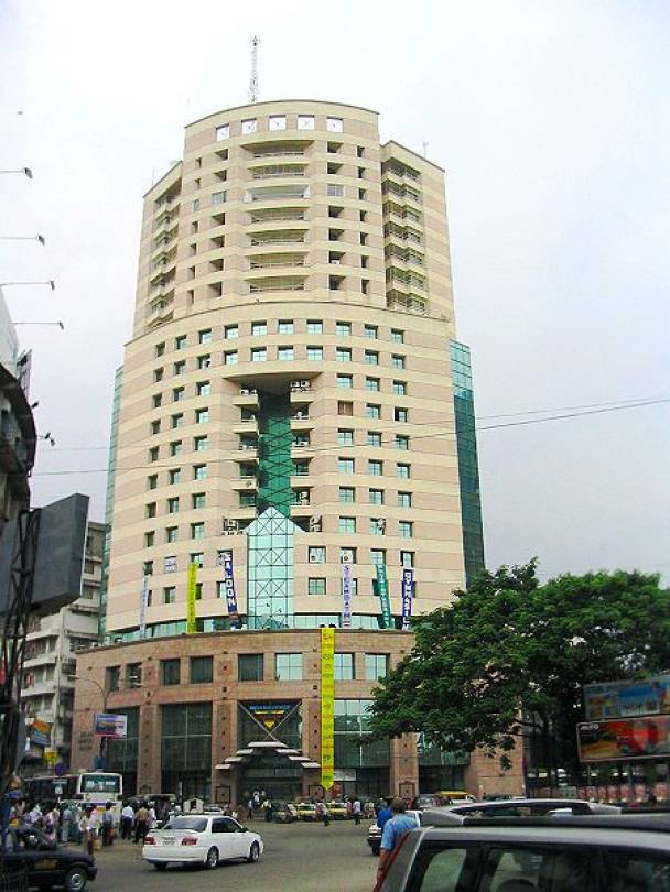 Navana Tower Shopping