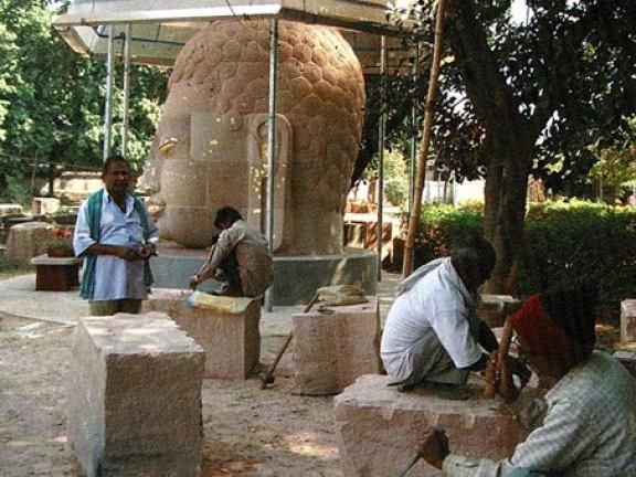 বুদ্ধের পথে পথে - ১