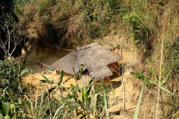 হরিণছড়ায় নিরালা
