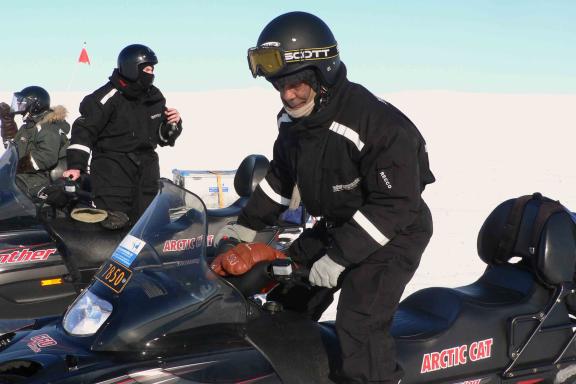 পৃথিবীর শেষ প্রান্তে একদিন